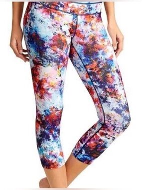 Athleta Hypersonic Sonar Ember Cropped Leggings, XS